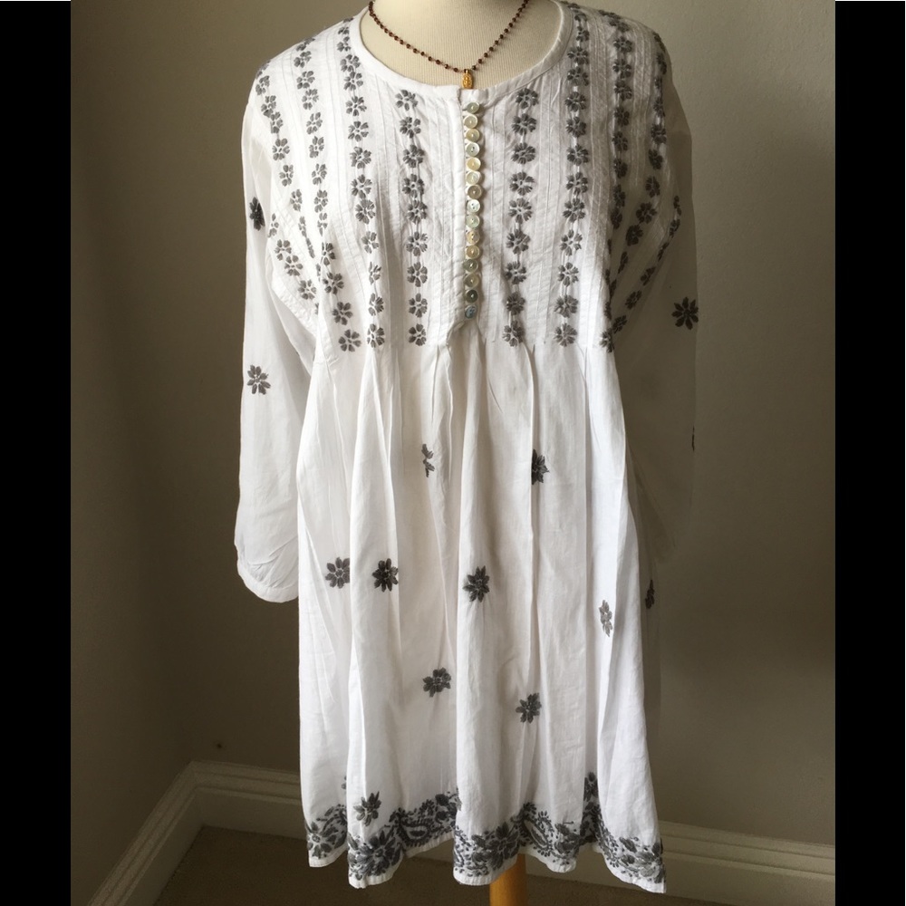 Embroidered Cotton Tunic Top Large Button front - Picture 1 of 8